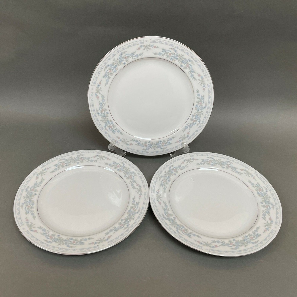 Somerset by NL Excel Dinner Plates White Blue Floral‎ Platinum Trim Lot of 3